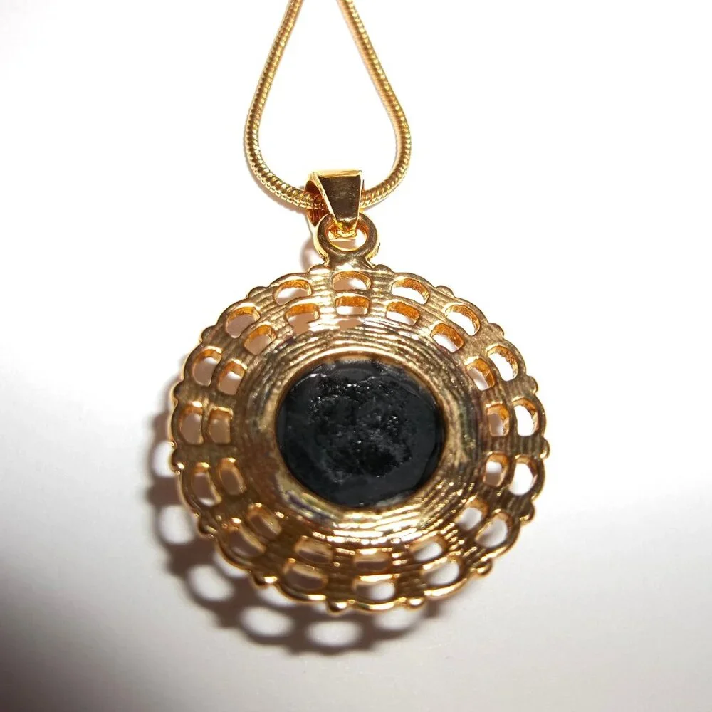 Pendant Charm Necklace Gold Black Faux Onyx Gemstone Circle Fashion Jewelry C978